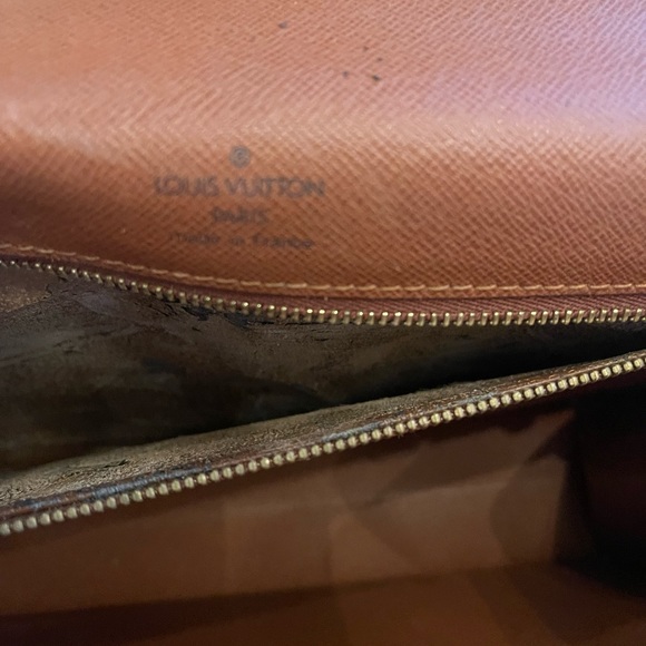 ✨Authentic Monceau Louis Vuitton Bag✨ - Picture 9 of 16